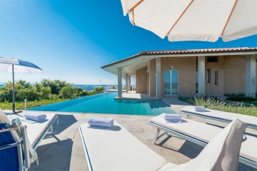 marcheholiday it/casa-di-eolo